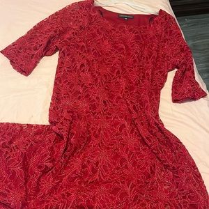 chris mclaughlin 16 plus size dress, never worn, beautiful detail, formal wear.